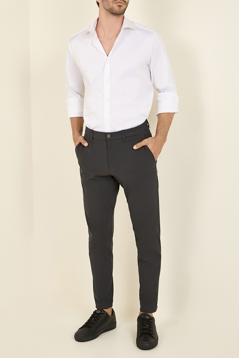 חולצה מכופתרת